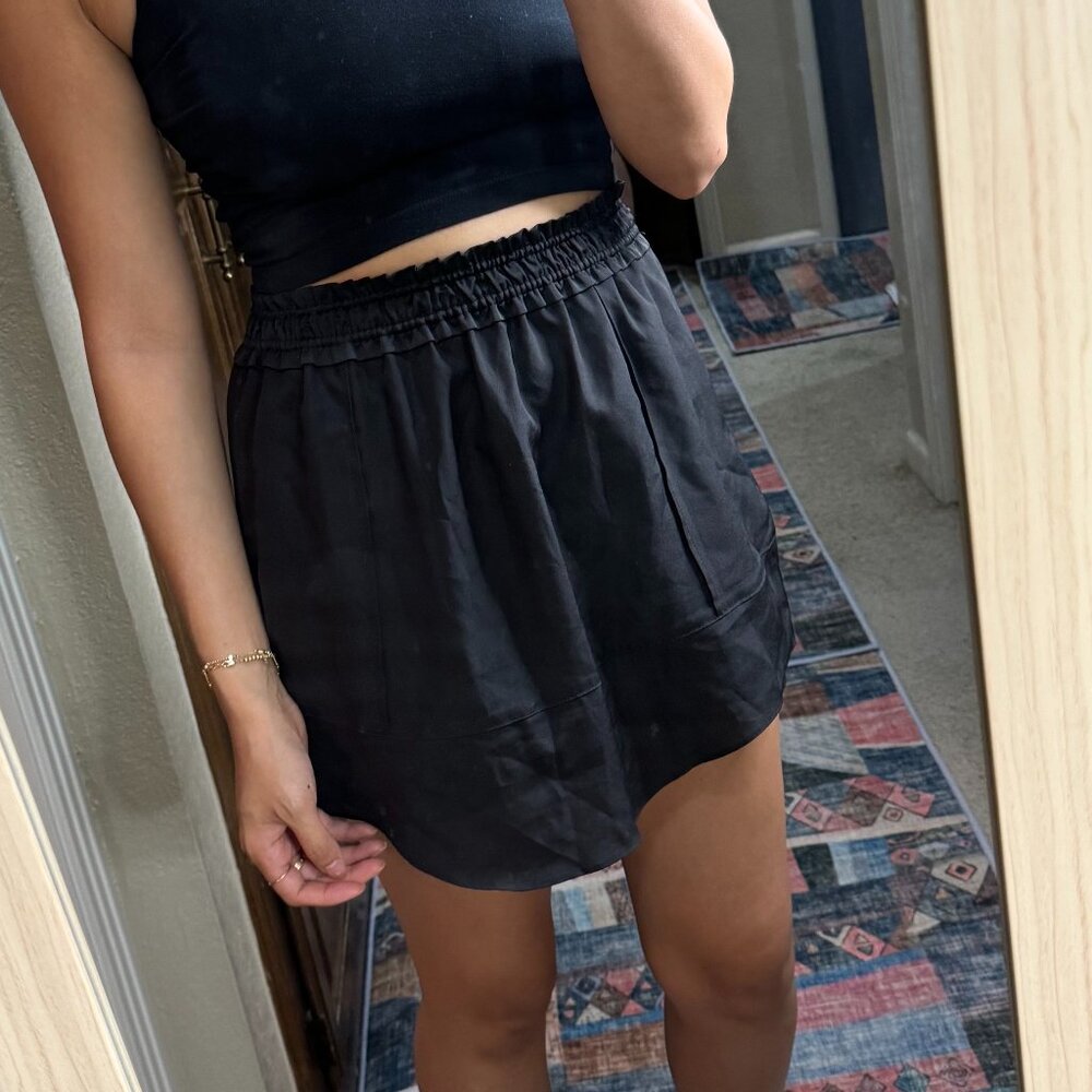 NWOT BCBG Black Skirt